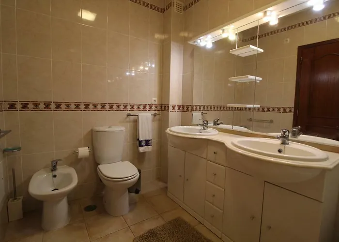 T2 Jardins Do Castelo - Albufeira, Algarve *